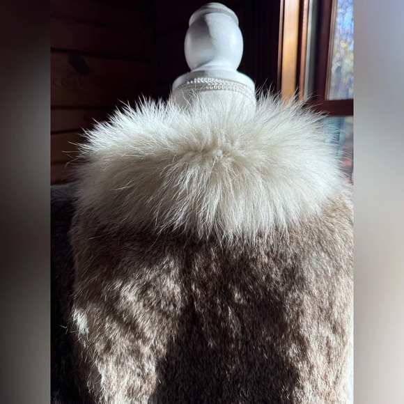 Vintage Rabbit Fur Coat with front hook closure pink satin lining size large - Picture 4 of 16